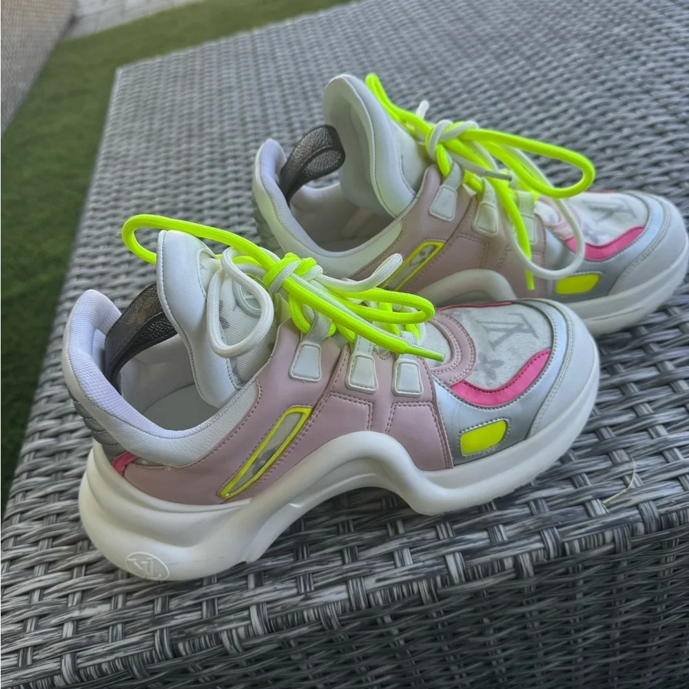 Louis Vuitton Archlight Sneakers sz 38 - Picture 8 of 8